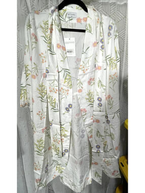 NWT Piyama Wild Flowers Women's Short Kimono Robe Sz M/L and XXL